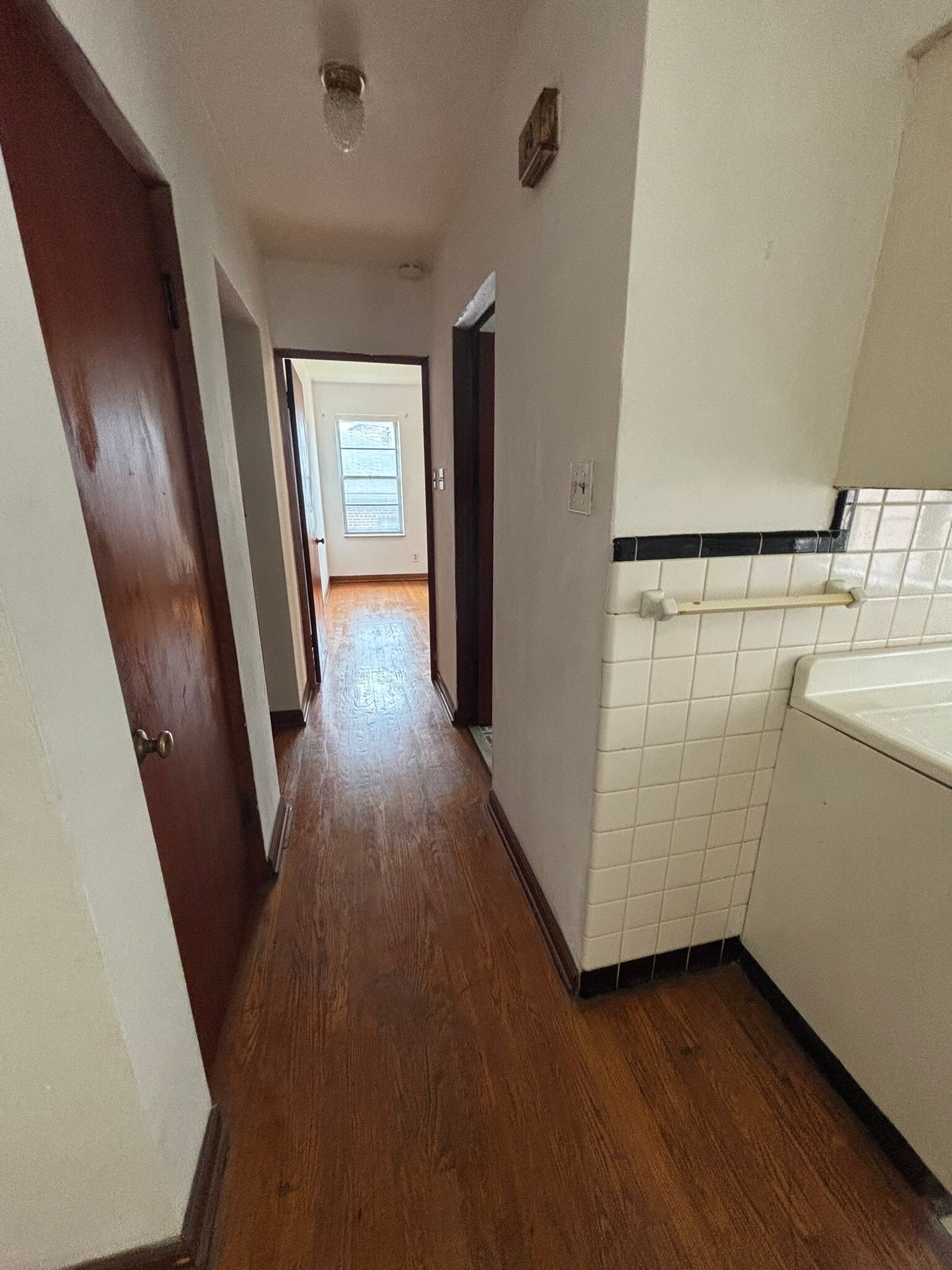 Hallway - 4993 Mardel Ave