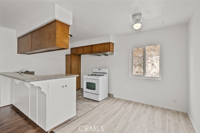 Building Photo - 1601 College View Dr