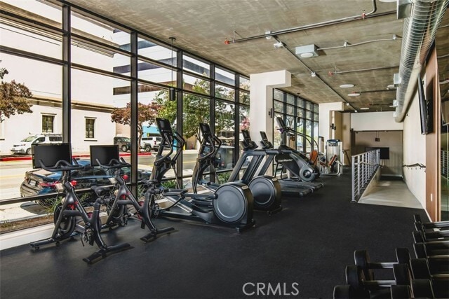 Building Photo - 388 Cordova St