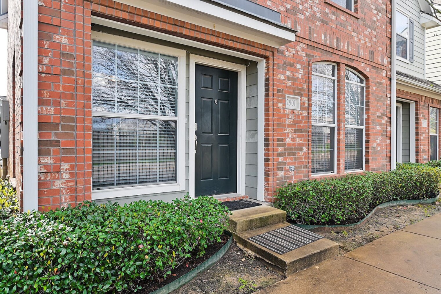 Building Photo - 1001 Krenek Tap Rd