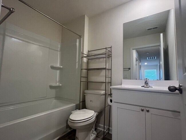 Building Photo - 181 Wanderlust Ct