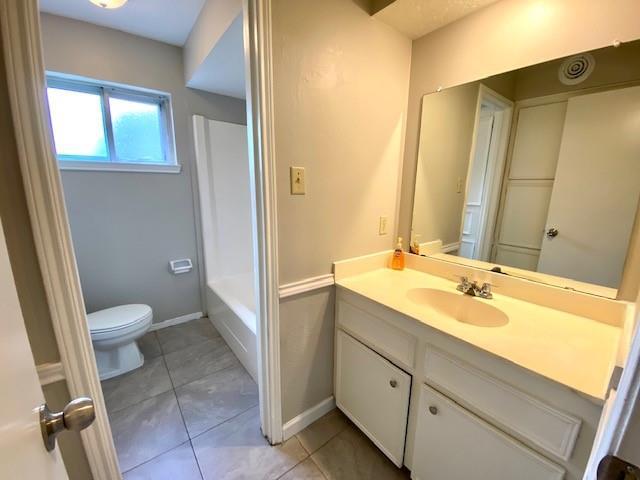 Building Photo - 6723 River Mill Dr