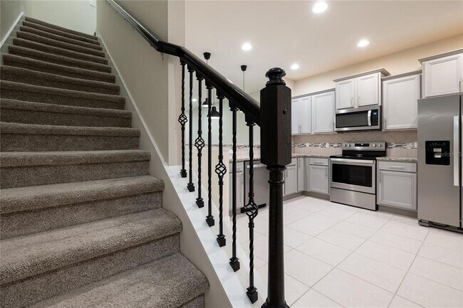 Building Photo - 1280 Pavia Dr