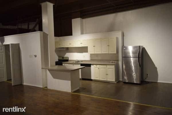 Building Photo - 1730 N 5th St