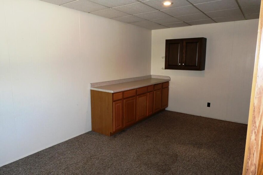 Kitchen Area - 1939 University Ave