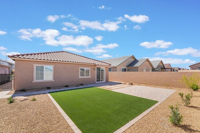 Building Photo - Modern Living in Cadence – 3 Bedroom Beauty!