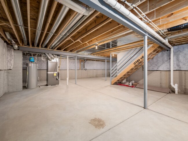 Building Photo - 267 Sage Hill Dr