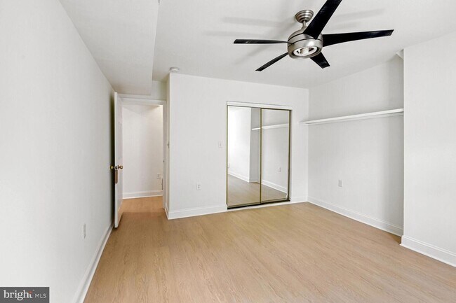 Building Photo - 817 T St NW