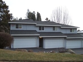 Building Photo - s805