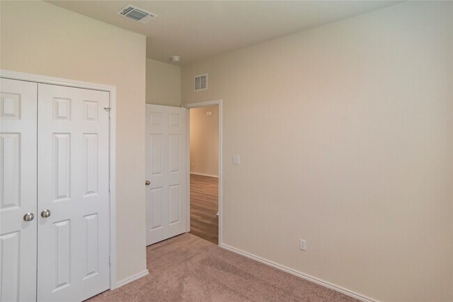 Building Photo - 25 Snowy Plover Ln