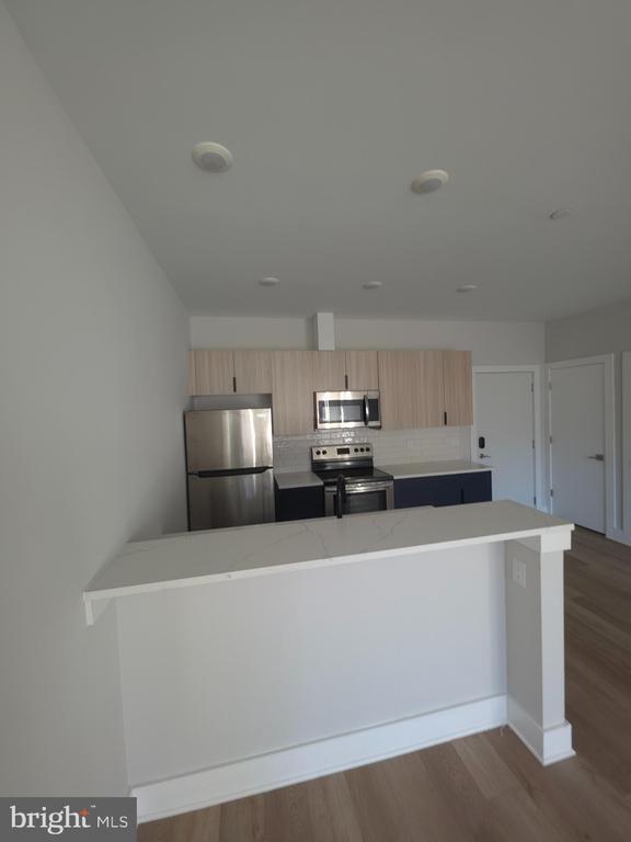 Building Photo - 3503 Midvale Ave