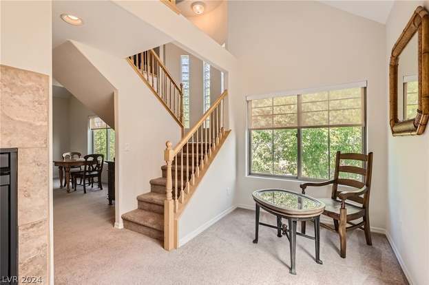 Building Photo - 348 Hanbury Manor Ln