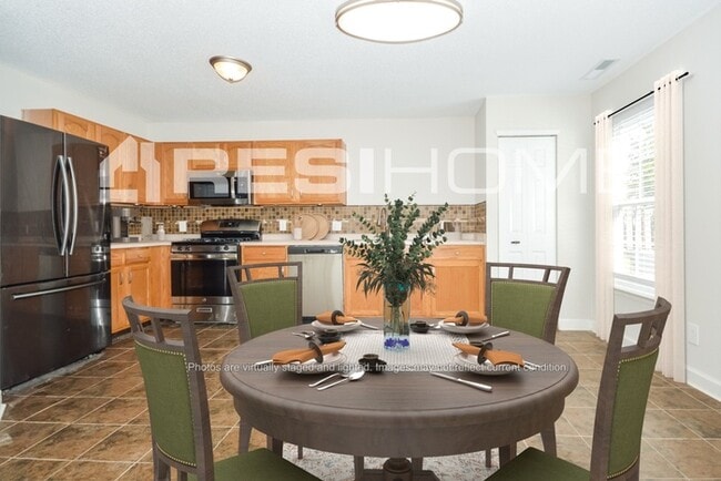 Building Photo - 13157 N Etna Green Dr