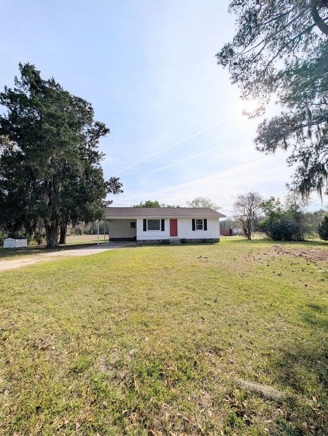 Building Photo - 6003 Sunrise Dr