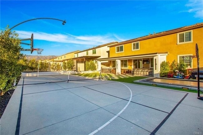 Building Photo - Stunning and Spacious 5BR 3BA Home w/ Solar Panels + Community Pool + Basketball/Tennis Court + S...