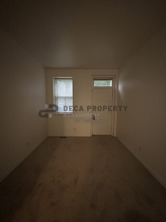 Building Photo - 3824 Shenandoah Ave