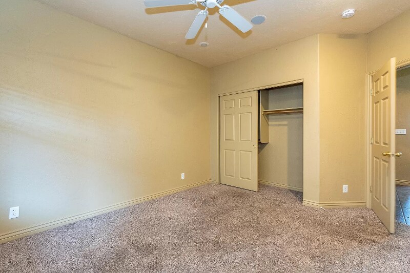 Building Photo - 1284 E Makayla Way