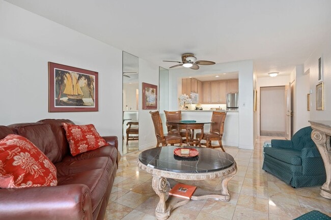 Building Photo - Total Quality Living! El Escorial... EAST BEACH!