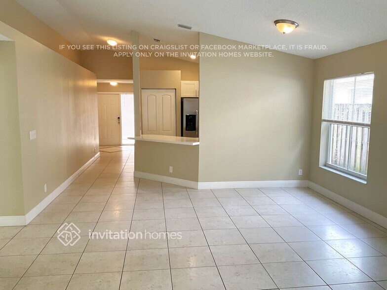 Building Photo - 6249 Island Way
