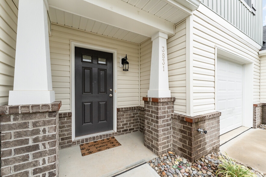Building Photo - 3831 Copperfield Ct