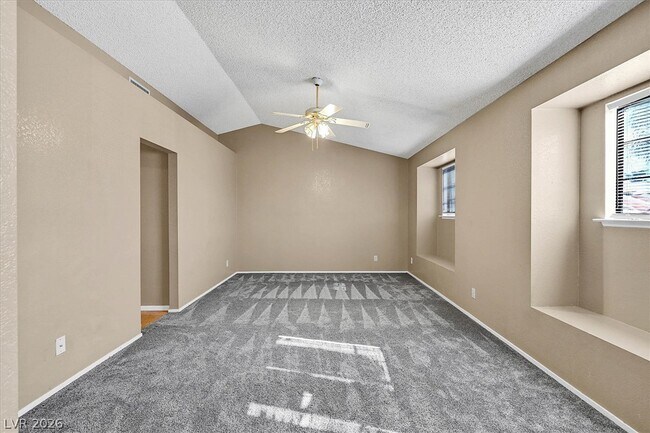 Building Photo - 4824 Norway Ln