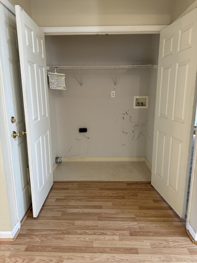 Building Photo - Charming 3-Bedroom, 2-Bathroom Home for Rent – Perfect for Comfortable Living!