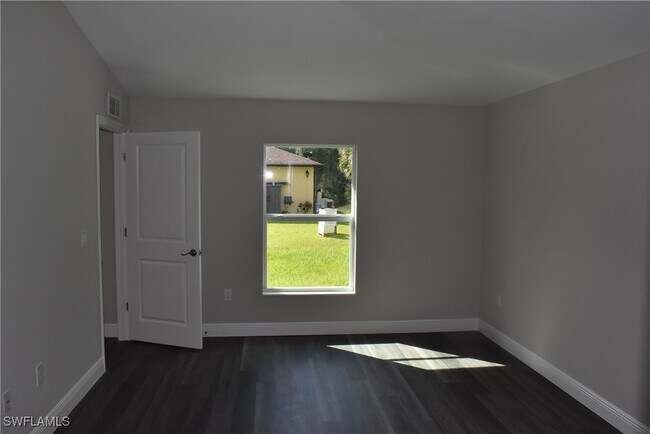 Building Photo - 5572 Carso Terrace