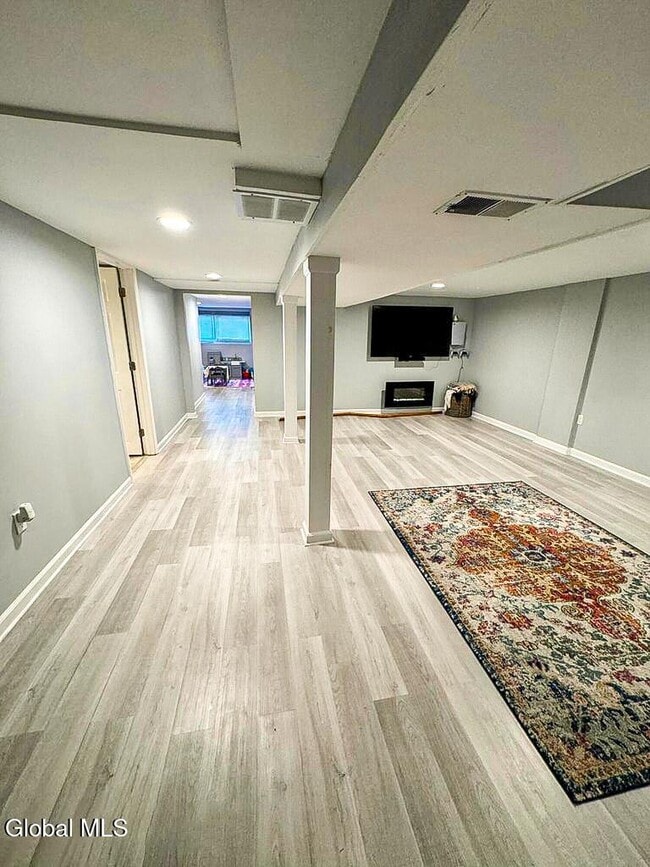 Building Photo - 79A Wertman Ln