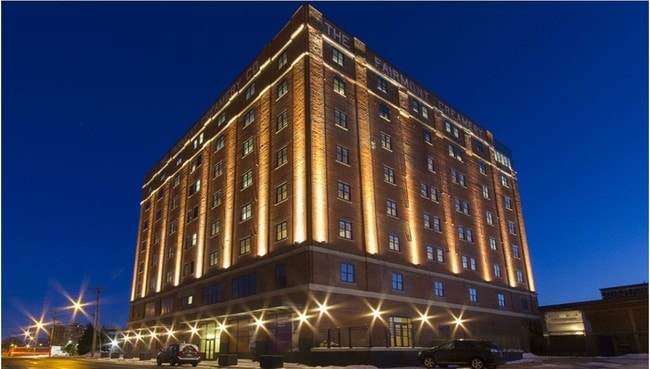 Primary Photo - The Fairmont