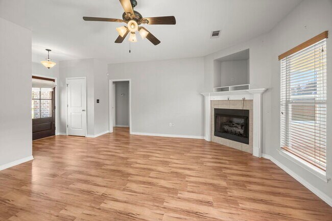Building Photo - 48317 Fox Hollow Blvd
