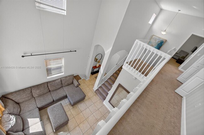 Building Photo - 379 NE 25th Terrace