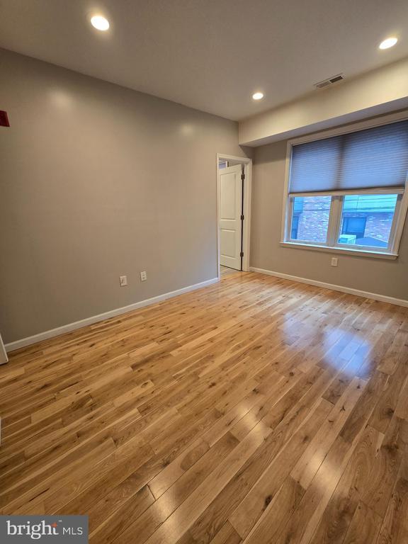 Building Photo - 4309 Main St