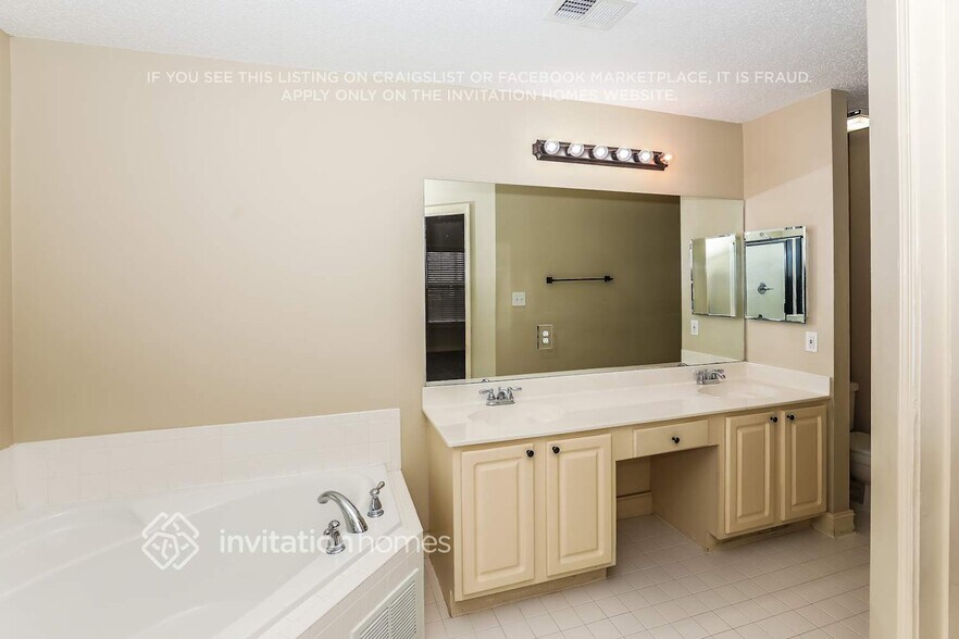 Building Photo - 418 Devonshire Dr