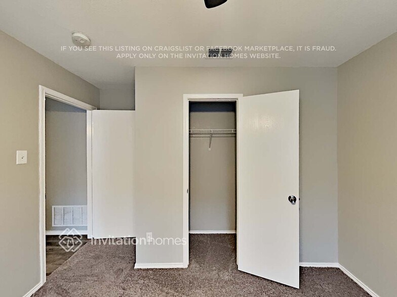 Building Photo - 1533 Warrington Way