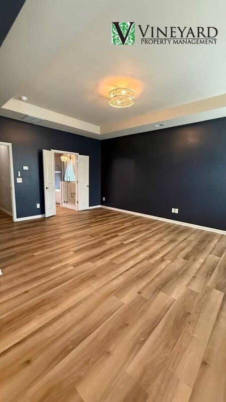 Building Photo - 303 Cherokee Reserve Ct