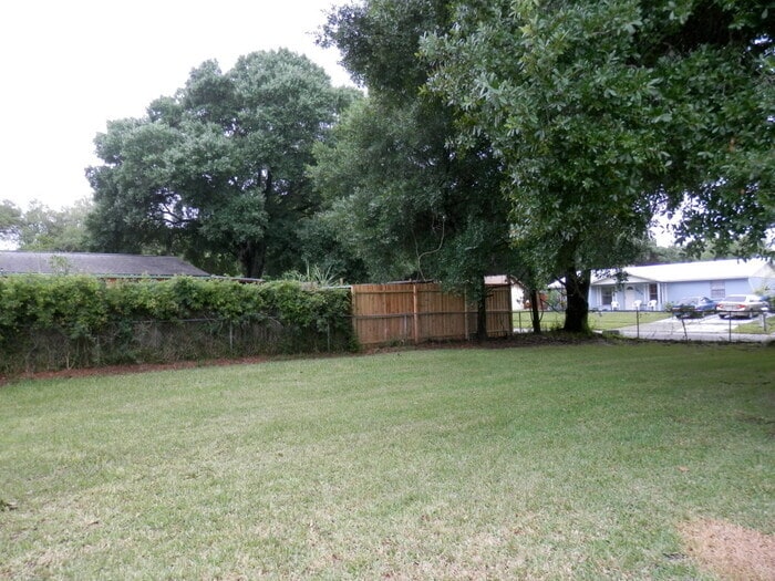 Building Photo - 3416 Myrica St