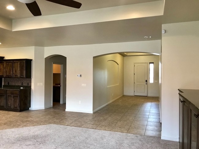 Building Photo - **Beautiful Little Valley Home**