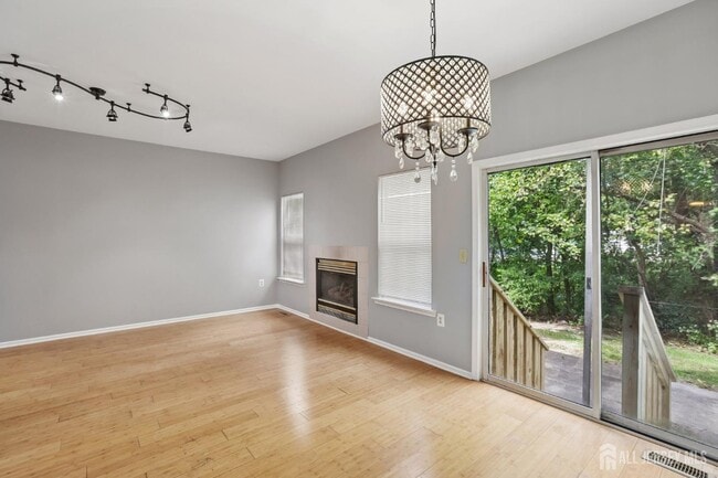 Building Photo - 1507 Wagon Wheel Ct