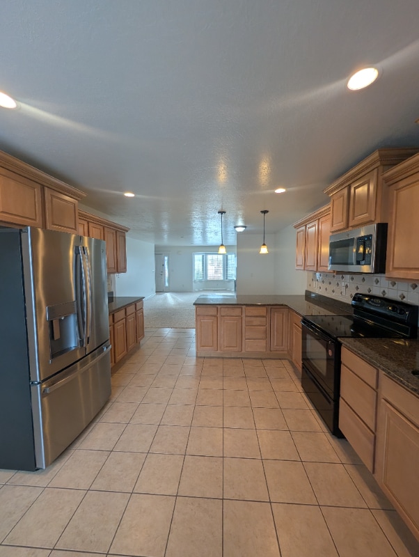 Building Photo - 1320 Lake Springs Ln