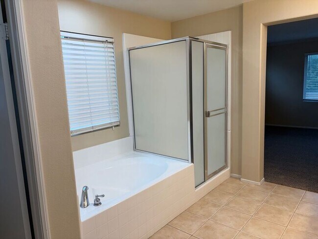 Building Photo - 32240 Orange Blossom Dr