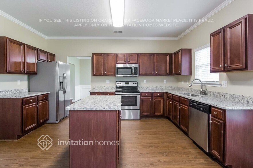 Building Photo - 1004 Merlot Ct