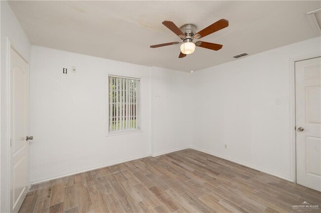 Building Photo - 3509 Katrina Ave