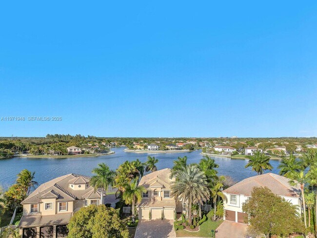 Building Photo - 5028 SW 170th Ave