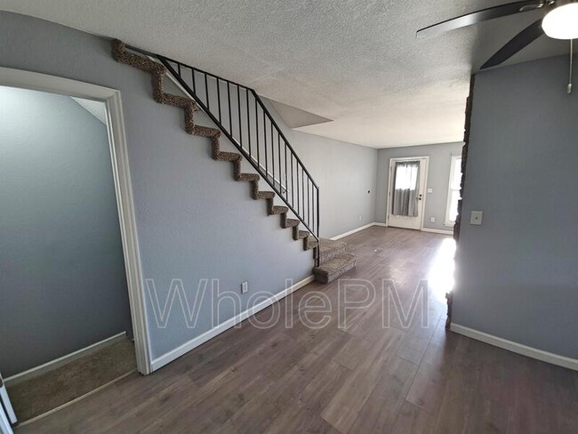 Building Photo - 10922 Bayfield Way