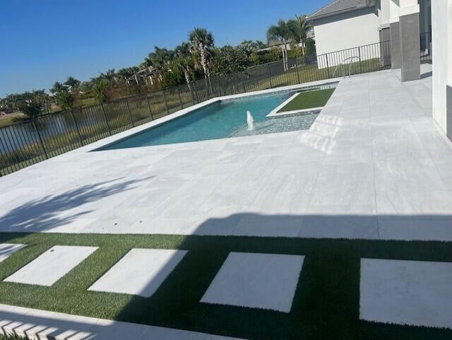 Building Photo - 9979 Migration Pt