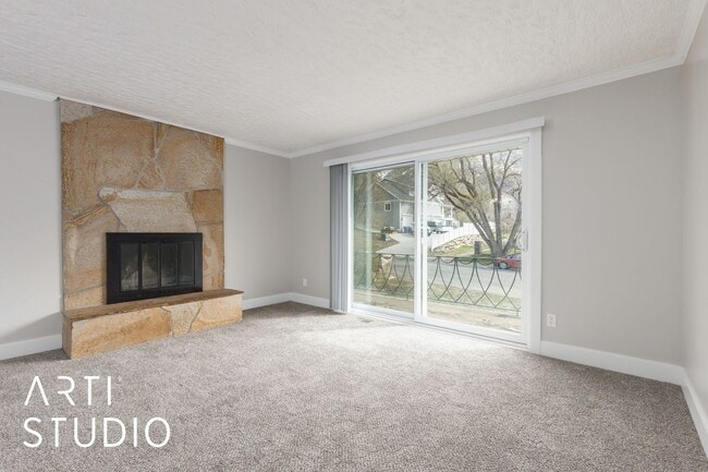 Building Photo - Move-In Ready! Beautiful 3-Bedroom Home in...