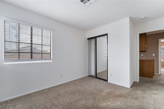 Building Photo - 8501 Shelly Rd