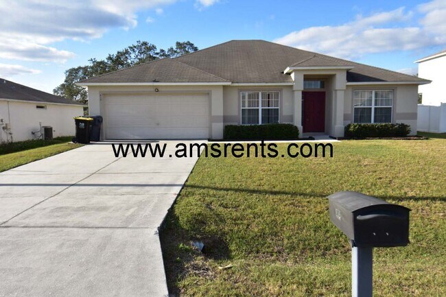 Primary Photo - Spacious 3 bedroom 2 bath in Poinciana