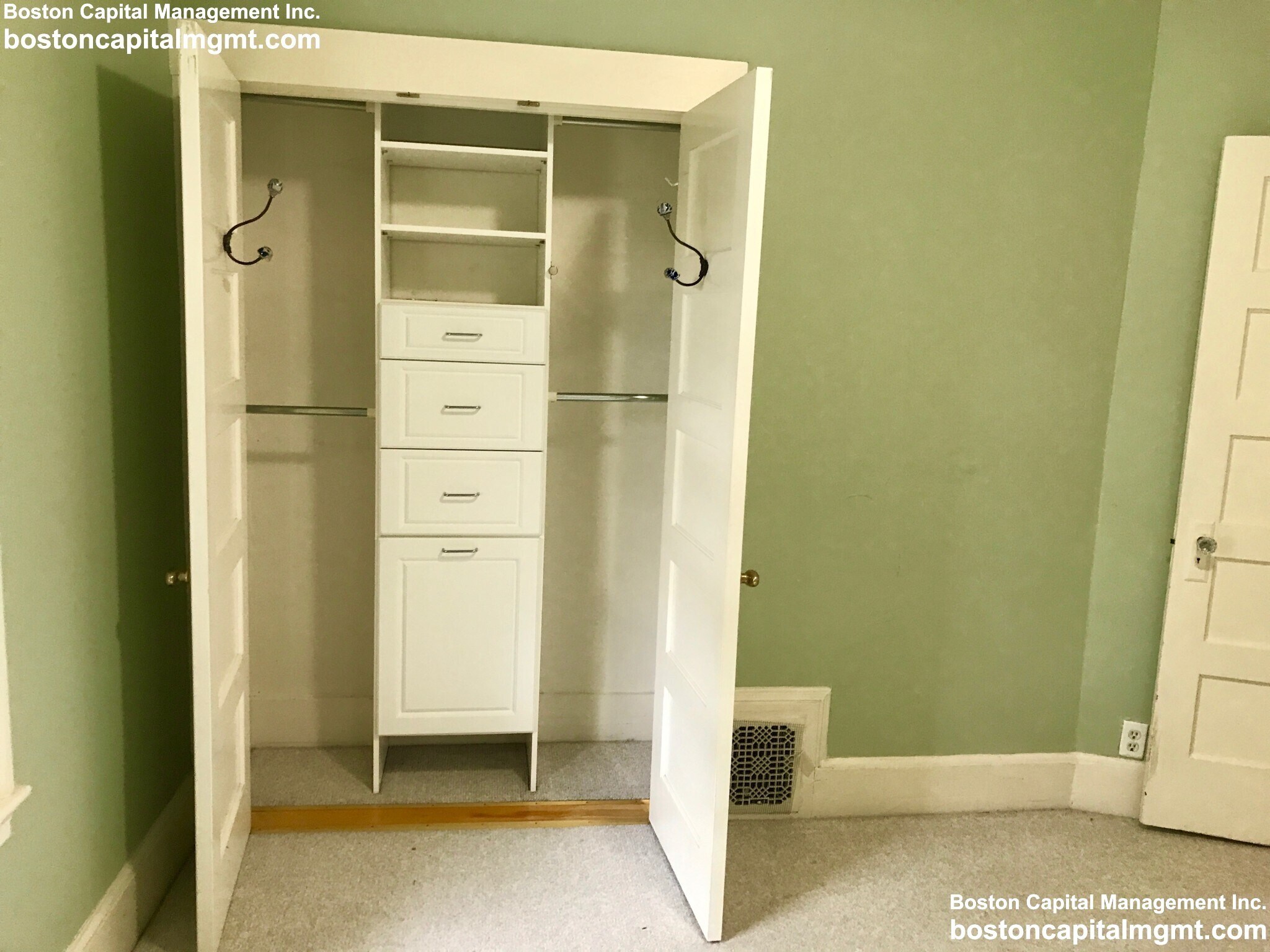 Building Photo - 55 Moreland St