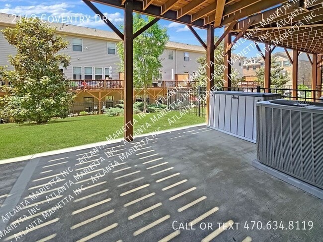 Building Photo - 2142 Coventry Dr